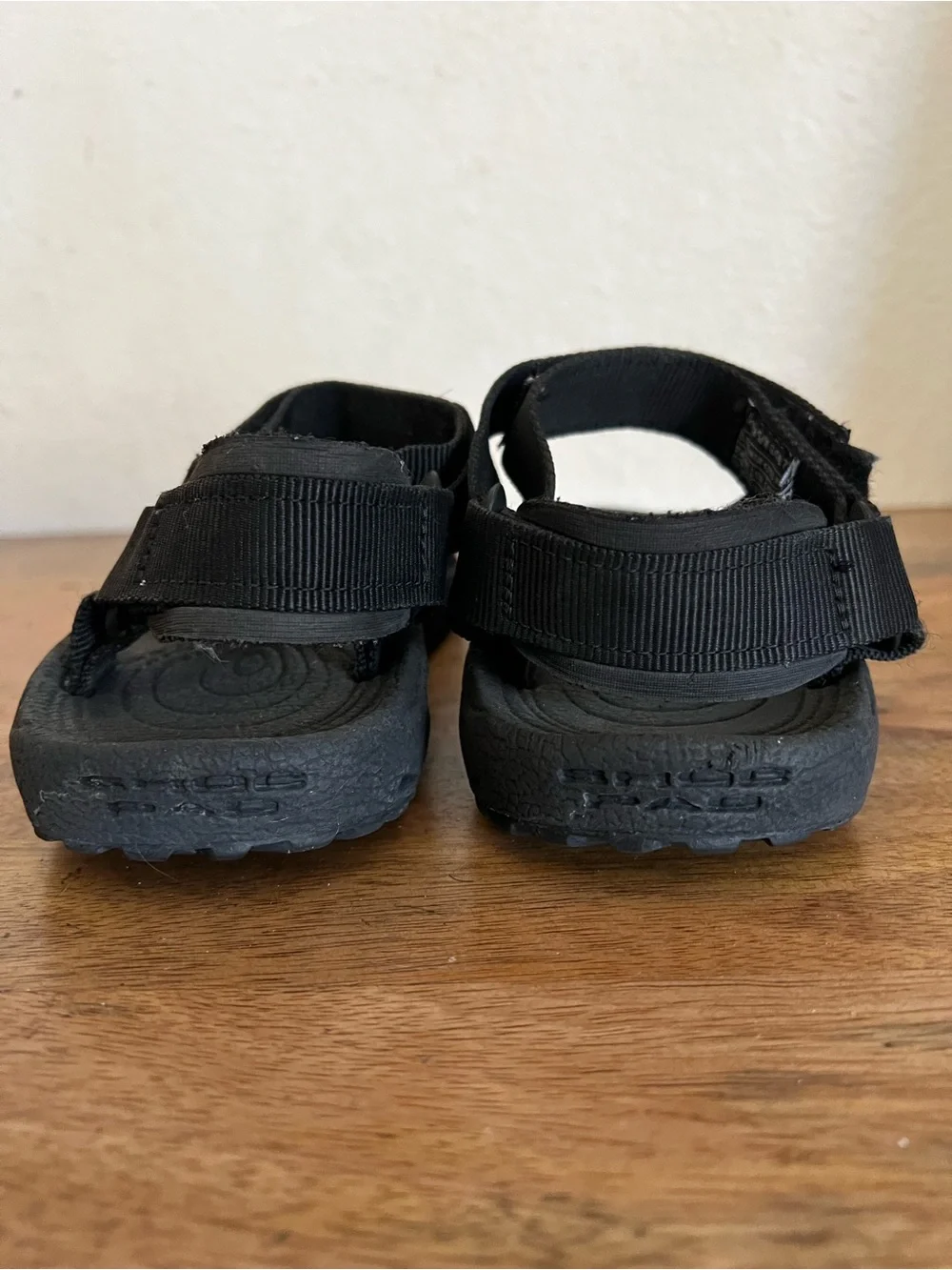 Teva Hurricane Sport Sandals Men's Black on Black Adjustable Straps Size 8